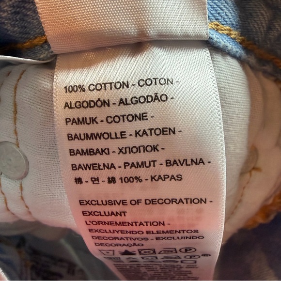 Levi's 501 High Waist Frayed Hem Cut Off Blue Jean Shorts 56327-0113 Size 26 - Picture 5 of 8